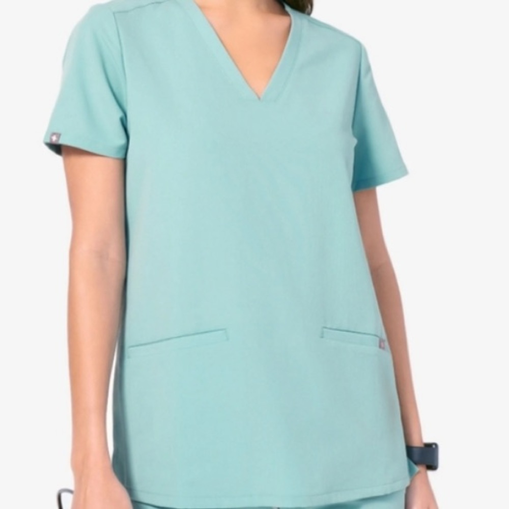 Figs sea glass casma scrub top medium